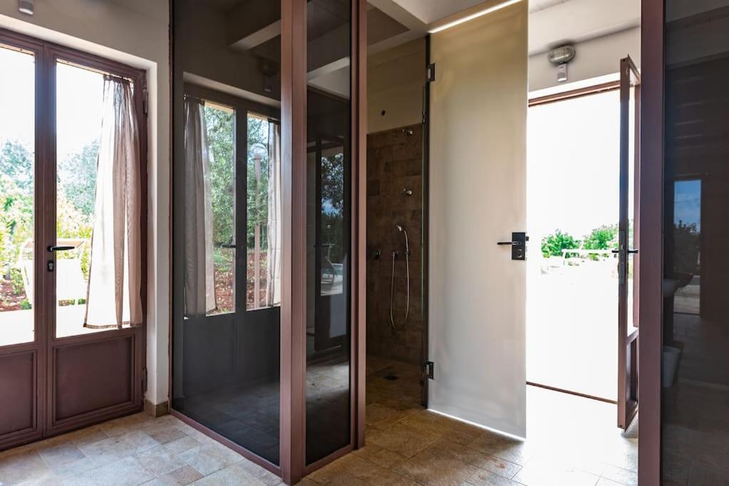 Ulivo Villa Монополи Екстериор снимка